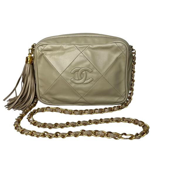 Chanel Vintage Tan Beige Quilted 24K Gold Chain Strap Camera Bag - Picture 2 of 15
